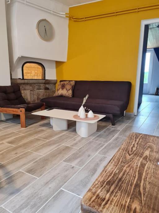 Holiday home Du Bibicherat Largillay-Marsonnay